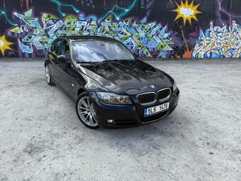 BMW Řada 3, 330i - XENONY - 19