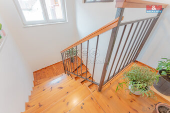 Prodej rodinného domu, 252 m², Vojkovice, ul. Hlavní - 19