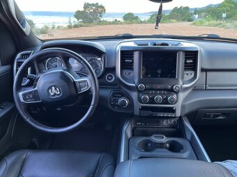 DODGE RAM V6 3.6, 4x4 225kw benzín /LPG - 19