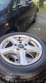 VW Golf PLUS 1.6 75kw r.v.2007 - 19