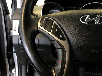 HYUNDAI I30 1.6 CRDI - 19