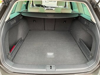 Volkswagen Passat 2.0 TDi/110kW - HIGHLINE - 19