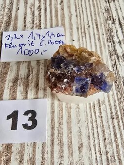 FLUORIT ČERNÝ POTOK 3 - 19