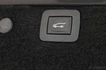 Opel Insignia, 2.8 TURBO 239kW 4X4 AUT. OPC - 19