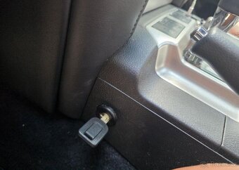 Toyota Land Cruiser 4.5-D-4D-PREMIUM - 19