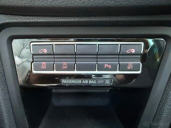 VW Sharan 2.0 TDI SOUND - 19
