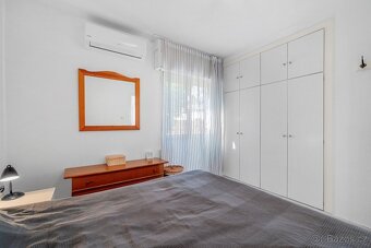 Okouzlující rohový řadový dům se 2 ložnicemi ve Španělsku - 19