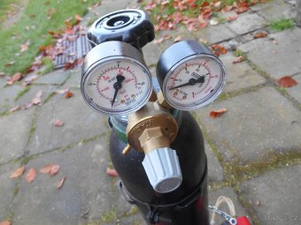 svářečka SAB Daco mig151 s bombou co2 - 19