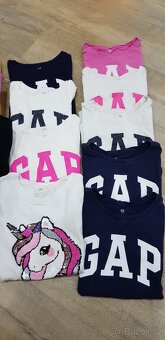 Mikiny, trička a trička s dlouhým rukávem - 19