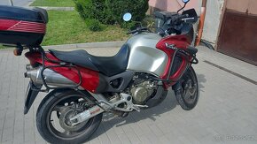 Prodám Honda varadero Xl 1000 rok 2000 - 19