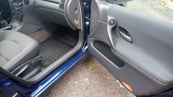 Prodám Renault Laguna II 1.6 89kW LPG - 19