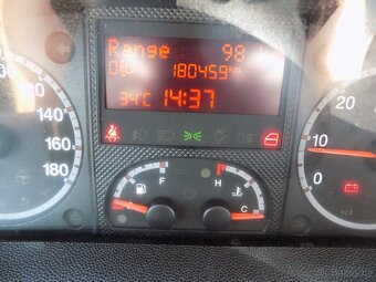 Peugeot Boxer 2.2 HDI 96 KW L2H2 AC 9 MÍST - 19