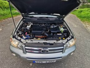 Toyota Highlander 3.3 Hybrid LPG AWD - 19
