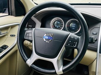 Volvo XC60 2.4 D5 4x4 151KW MANUÁL 1.MAJITEL NAVI SERVISKA - 19