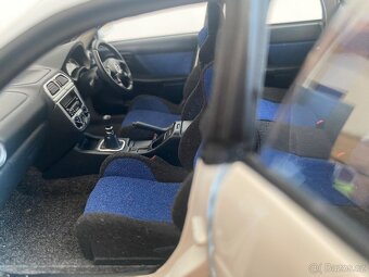 Subaru Impreza WRX STI (2001) 1:18 AUTOart - 19