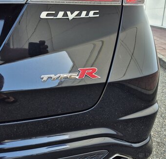 HONDA CIVIC 2.0 TYPE-R 200PS MANUÁL XENON ORIG. STAV - 19