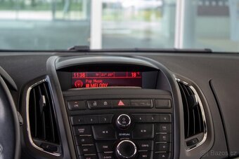 Opel Zafira Tourer 1.4 Turbo ECOTEC 140k LPG - 19