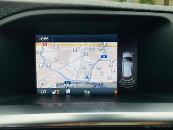 Volvo V60 2.0D 120KW AUTOMAT NAVI VÝHŘEV TAŽNÉ SERVISKA - 19