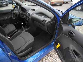 Peugeot 206 1.4i 55Kw - 19