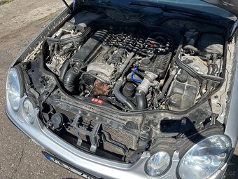Mercedes Benz E 270 CDI (2.7CDI) 130kW 2003 - 19