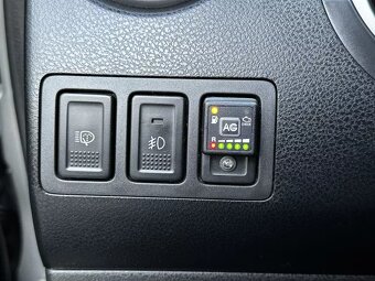 Suzuki Grand Vitara II 2.0i LPG 4x4 Kůže Xenony Tažné Šíbr - 19