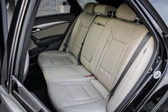 Hyundai i40 CW 1.7 CRDi 104kw AT/7 2017 - 19