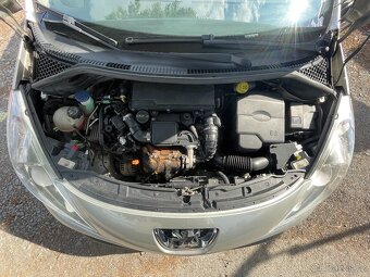 Peugeot 207 1,4 HDi 5P Trendy Výhřev, Serviska - 19