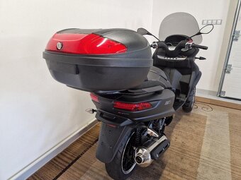 Piaggio MP3 500 ABS LED ESP USB 6/2016 - 19