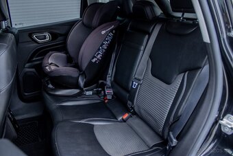 Jeep Compass (Model 2022) 1.3 TURBO 150 Limited - 19