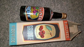 Alkohol - vodka, griotte - starý, archivní, retro alk. - 19