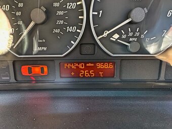 2004 BMW 330Ci | 6st. manuál - 19