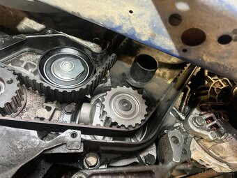 Vw transporter t4 long 2.5 tdi 75 kw 3/2003 - 19