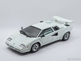 Lamborghini Countach 5000s 1:18 Autoart - 19