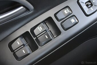 Hyundai ix35 1,7 CRDi ČR,1.MAJ,TRIKOLOR+,2014 - 19