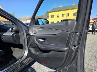 Mercedes-Benz Třídy E 220CDI AMG TZ - 19