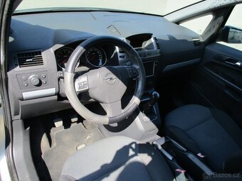 OPEL ZAFIRA 2.2 i - Tažné zařízení, 7 míst - 19