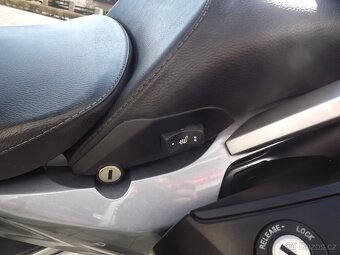 BMW R 1200RT LC - 19