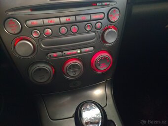 Mazda 6 kombi 2.0 Di, po servisu - 19