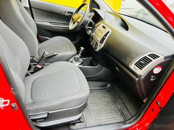 HYUNDAI i 20 1.2 i BENZÍN 57 kW NAJETO JEN 26 TIS KM  - 19