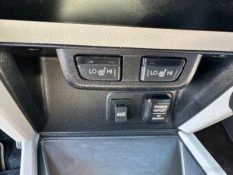 Honda Civic 1.8i automat - 19