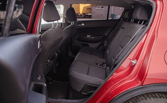 Kia Sportage 2.0 CRDi 4WD A/T - 19