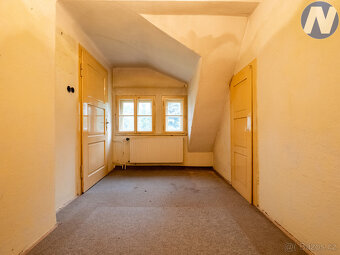 Prodej rodinného domu s řeznictvím, 190 m2, pozemek 596 m2,  - 19