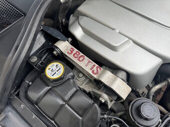 Volvo XC70 D5 AWD 136kw - 19