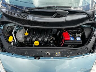RENAULT SCENIC 1,6i 16v - KLIMATIZACE - TAŽNÉ ZAŘÍZENÍ - 19