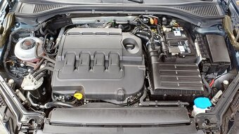 Superb combi L&K 2.0TDI 140kW 4x4-WEBASTO-Masáž-koupČR-NEHAV - 19