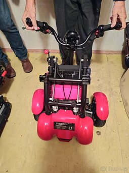 Elektroskůtr FOLD 2 GOLF (téměř nový) - 19