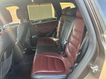 Volkswagen Touareg 3.0 V6 TDi BlueMotion 4x4 - 19