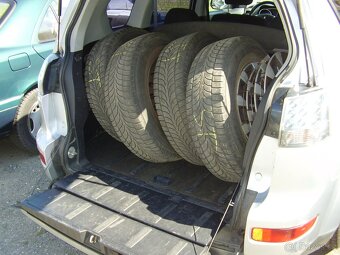 OUTLANDER 2.0 DI-D, motor VW BSY 103kw 4x4, 6 rychl., PĚKNÝ - 19