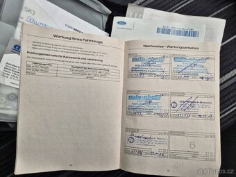 Ford Focus 2.0 i - 19