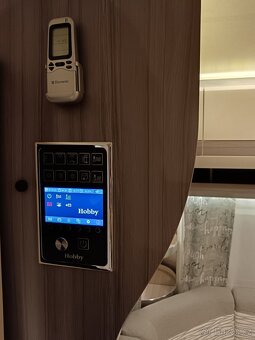 Karavan Hobby 470 - 19